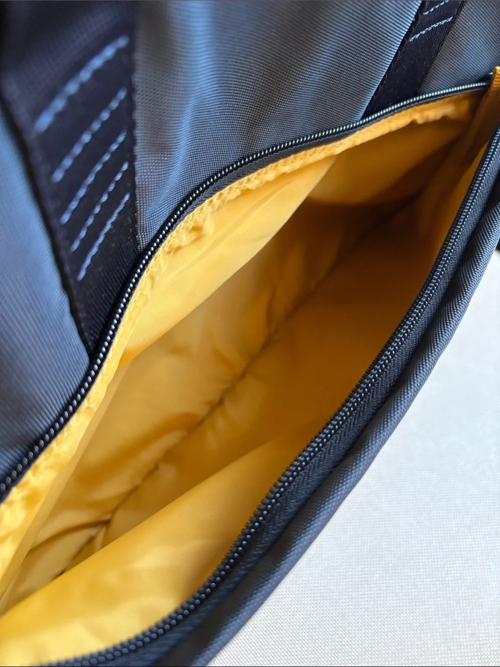 Tucano Milano Navy Laptop Bag with Shoulder Strap